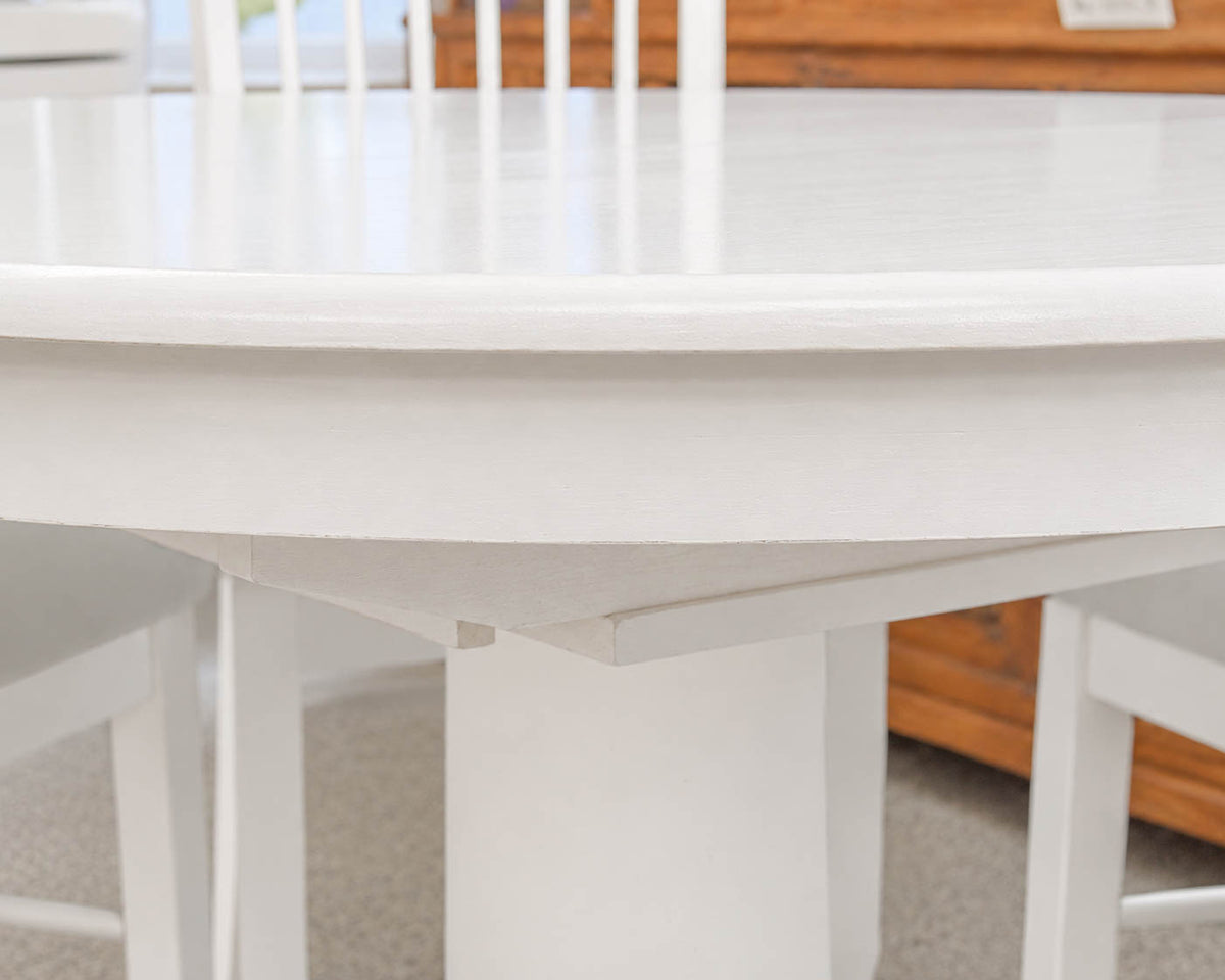 White Round Pedestal Table & Set of 6 Spindle Back Chairs