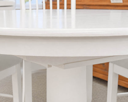 White Round Pedestal Table & Set of 6 Spindle Back Chairs