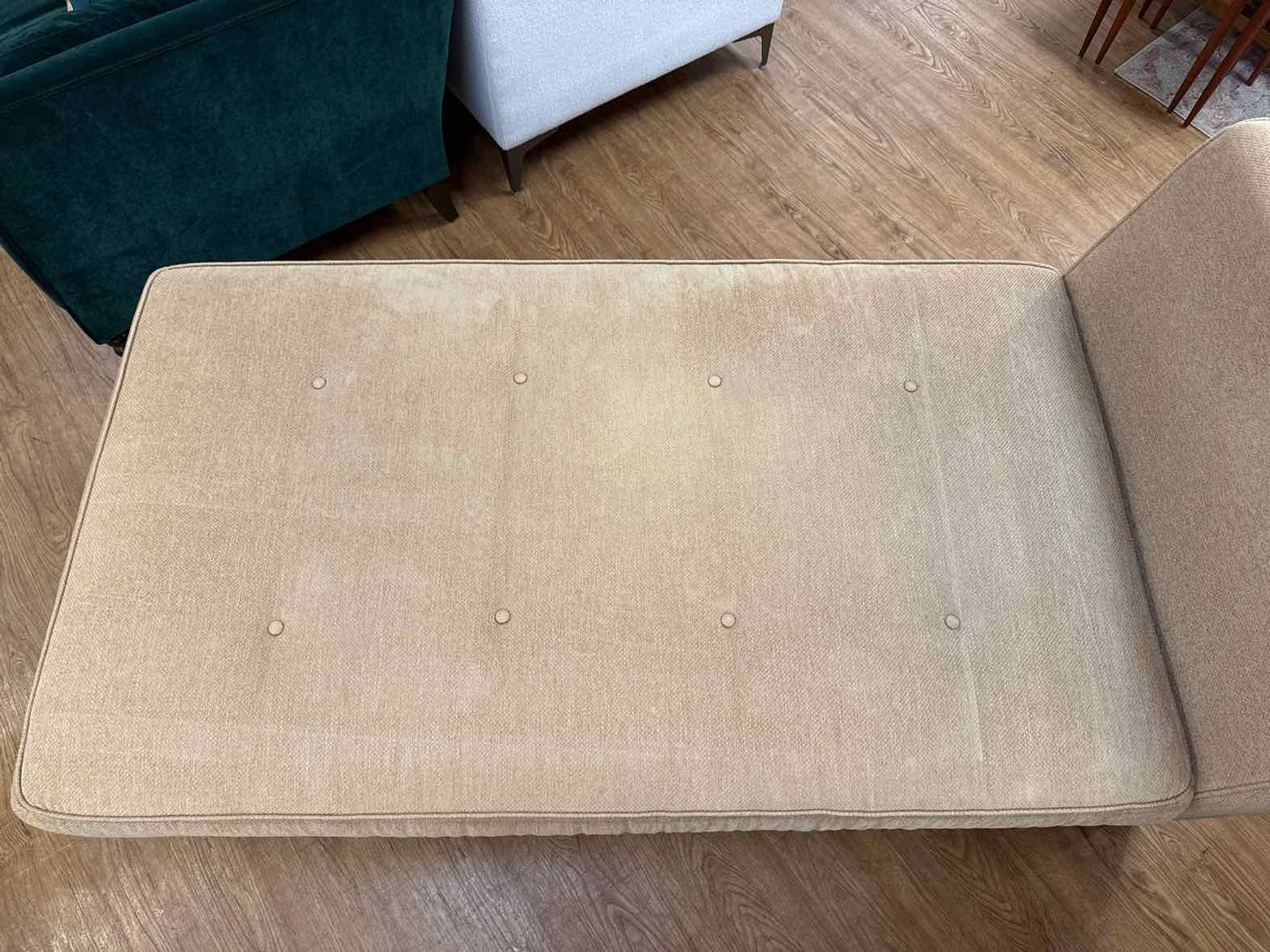 Tufted Chaise Lounge in Gold