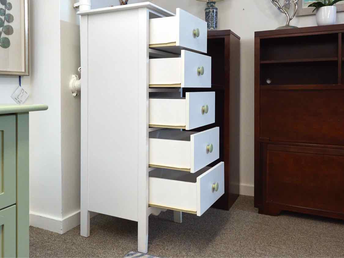 Maine Cottage 'Nellie' Lingerie Chest in White W/ Green Knobs