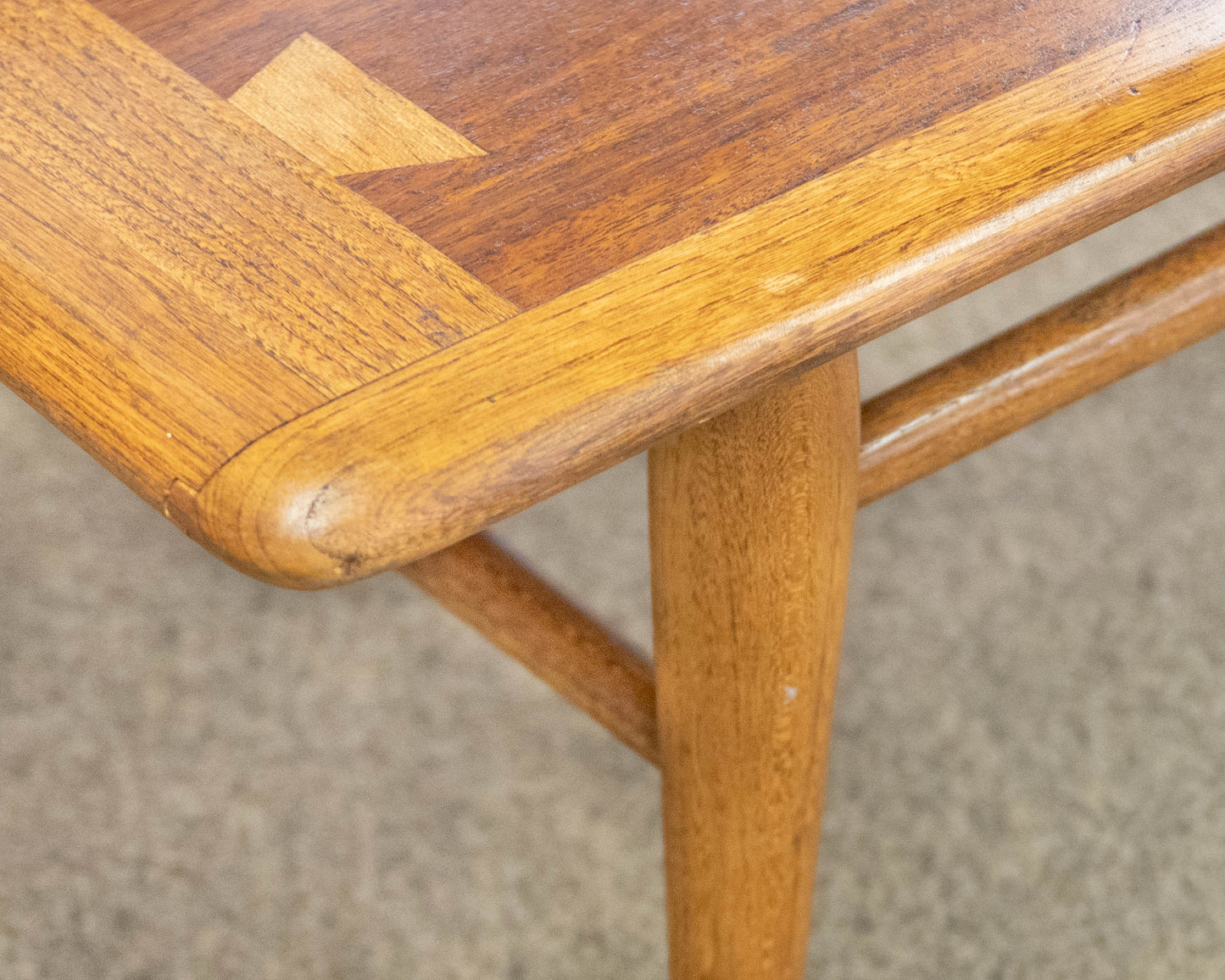 Lane Furniture 'Acclaim' Mid Century Cocktail Table