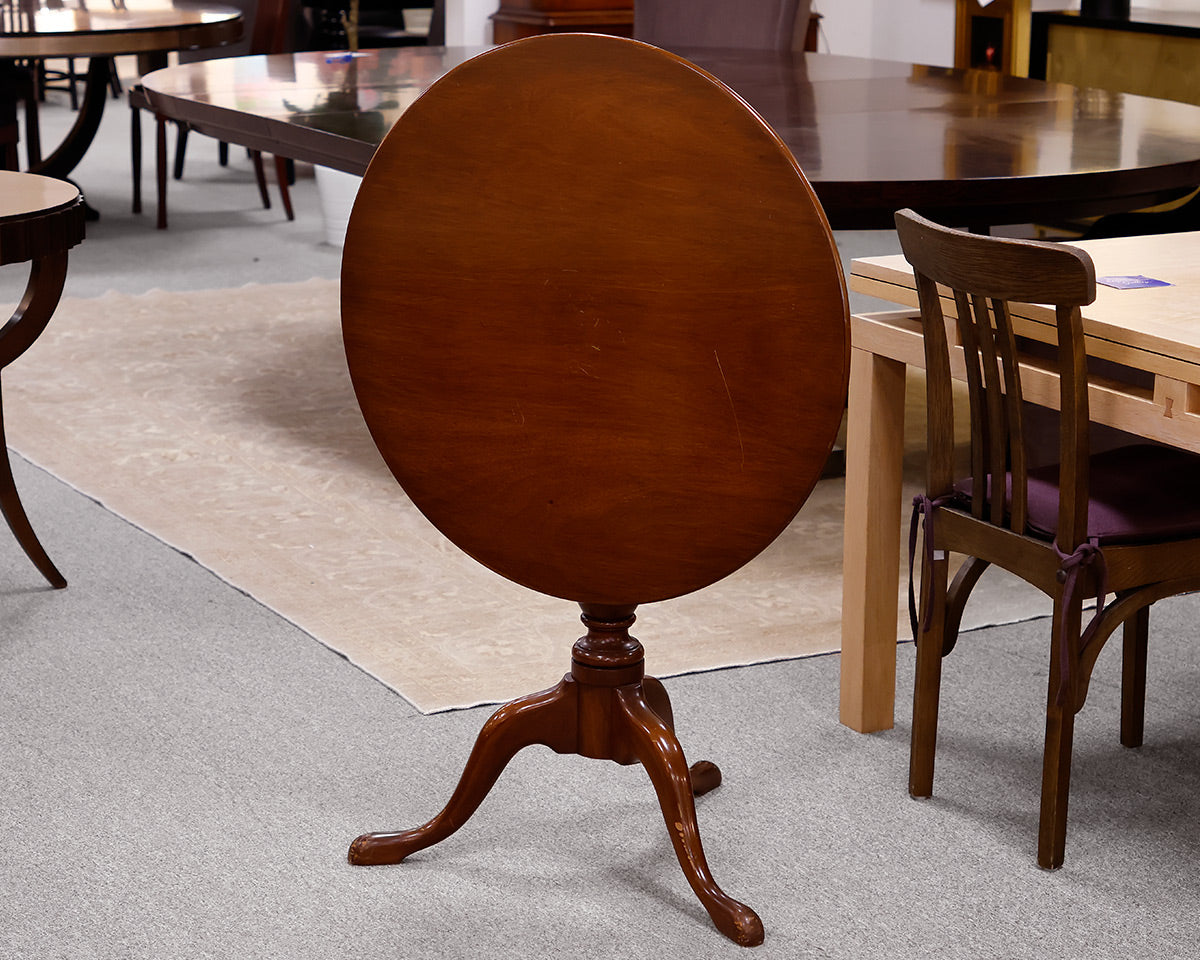 Round Mahogany Drop Down Top