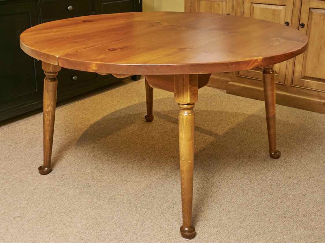 Pine Round Dining Table