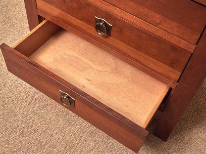 Kincaid Cherry Mission Style 4 Drawer 2 Door Leaded Glass Accent   Dresser