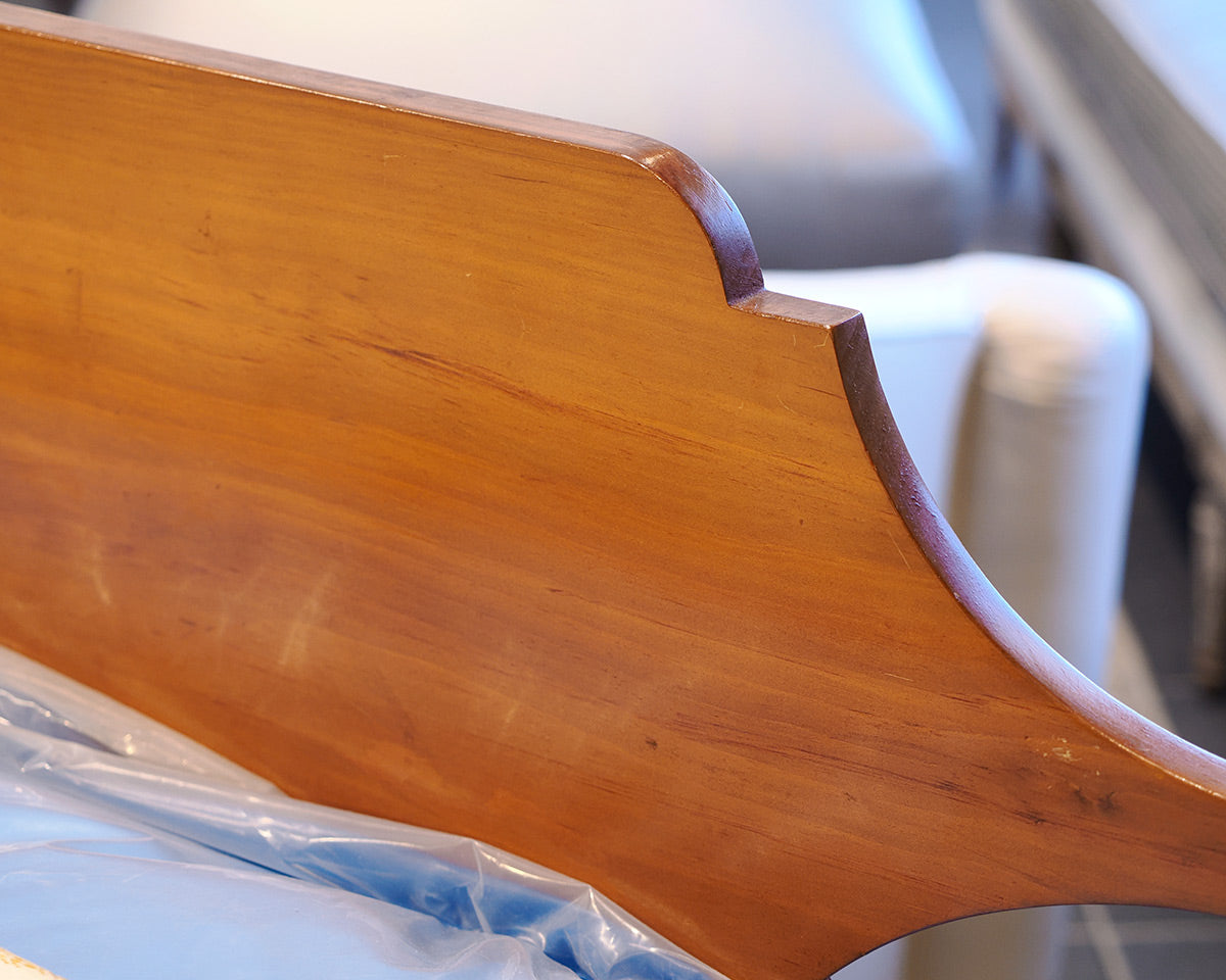 Eldred Wheeler Pencil Post Queen Bed