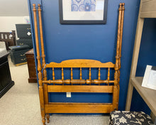 Pair of Ethan Allen Maple 4-Poster Twin Beds