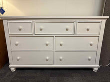 Vaughn Bassett 7-Drawer White Dresser