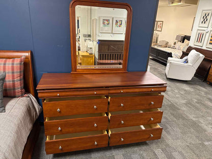 Mastercraft Cherry 8-Drawer Dresser w/ Mirror