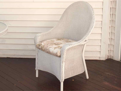 Lloyd Flanders Outdoor Glass Top Table & 4 Wicker Chairs Dining Set