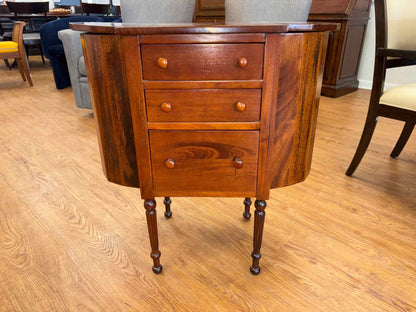 Cowan Martha Washington Sewing Table