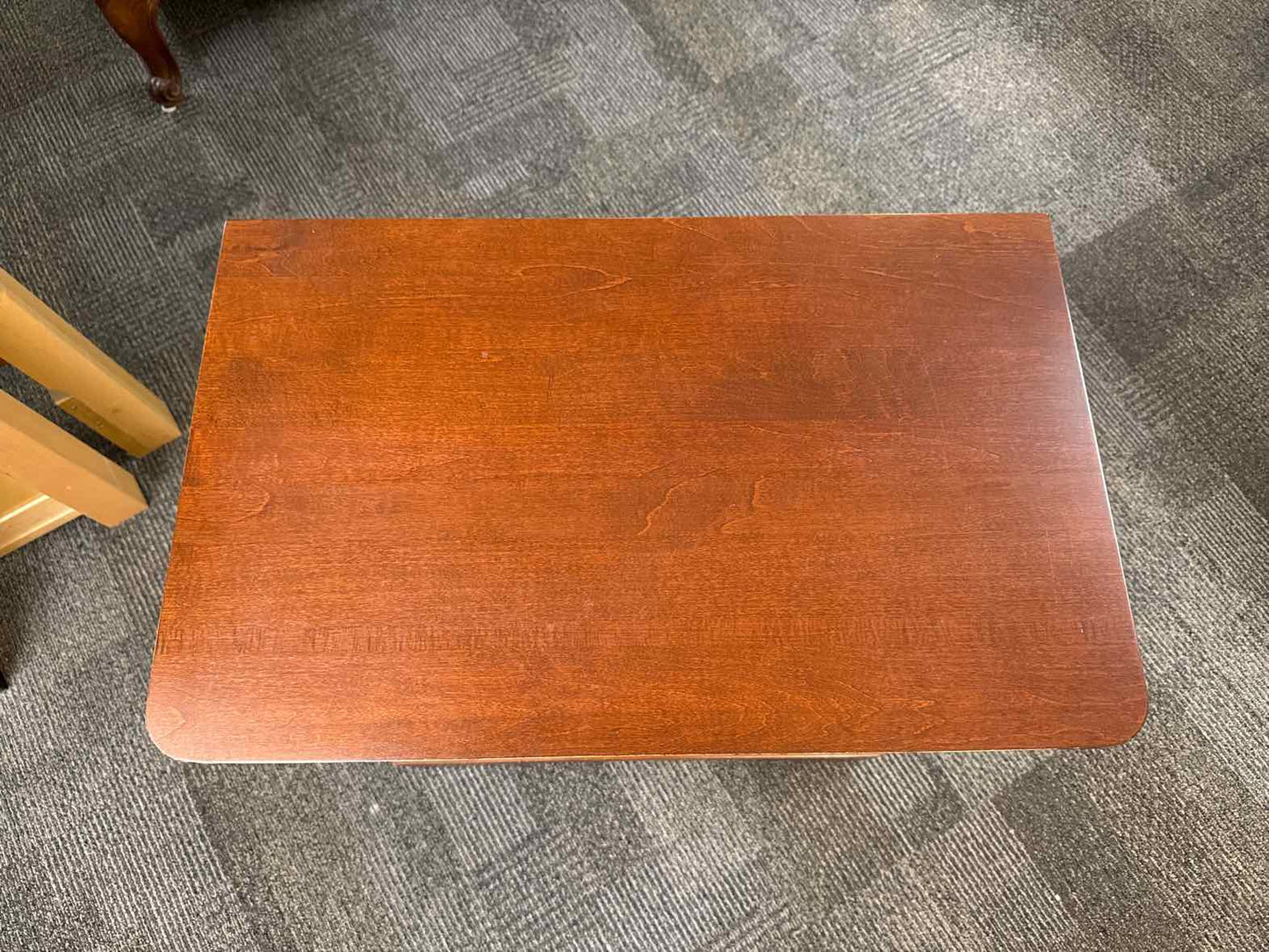 Cherry 3-Drawer Nightstand