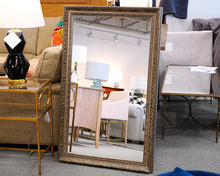 Traditional Rectangular Mirror With Decorative Gold Frame