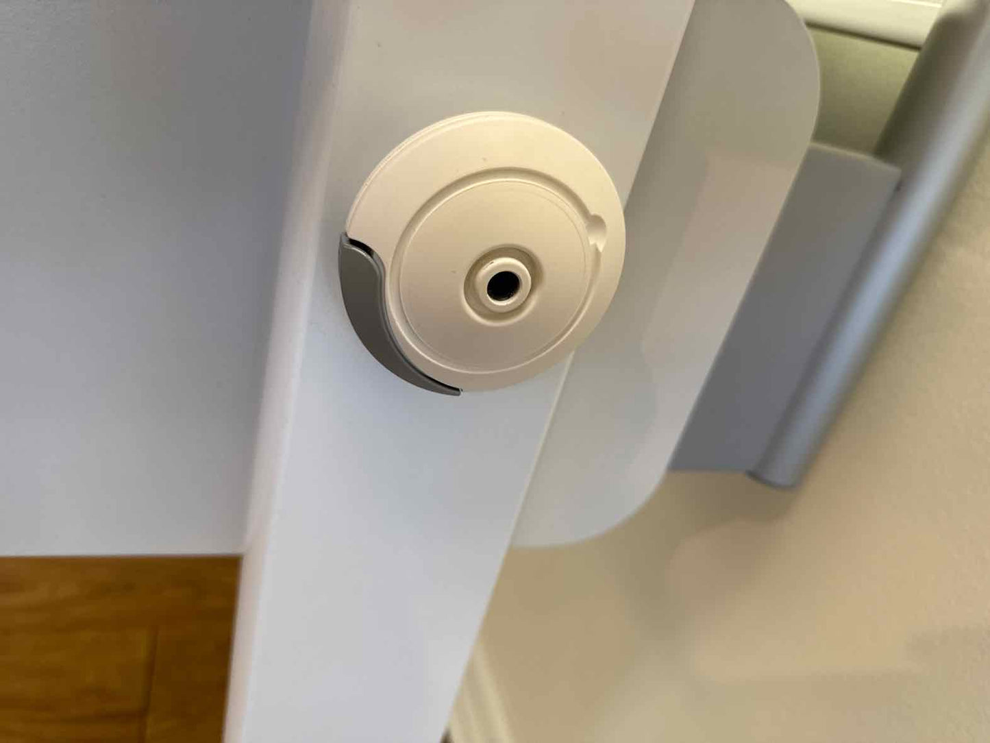 Moll 'Champion' Adjustable Height Desk With Flex Deck Extension