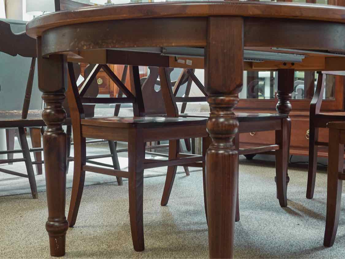 Dark Pine Finish Dining Table & Set of Six Chairs