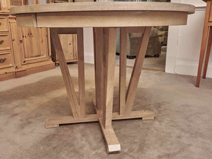 Natural Oak & Ash Round Dining Table With 15.5 Leaf