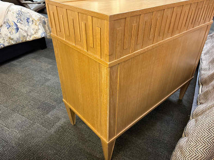Global Views 3-Drawer Oak Bachelor's Chest