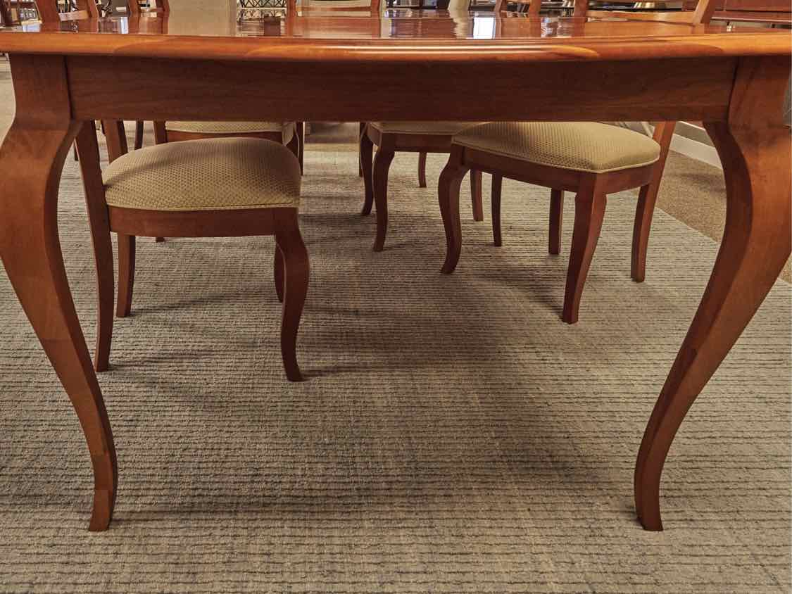 Stanley Expanding Dining Table & Set of 6 Chairs in Cherry