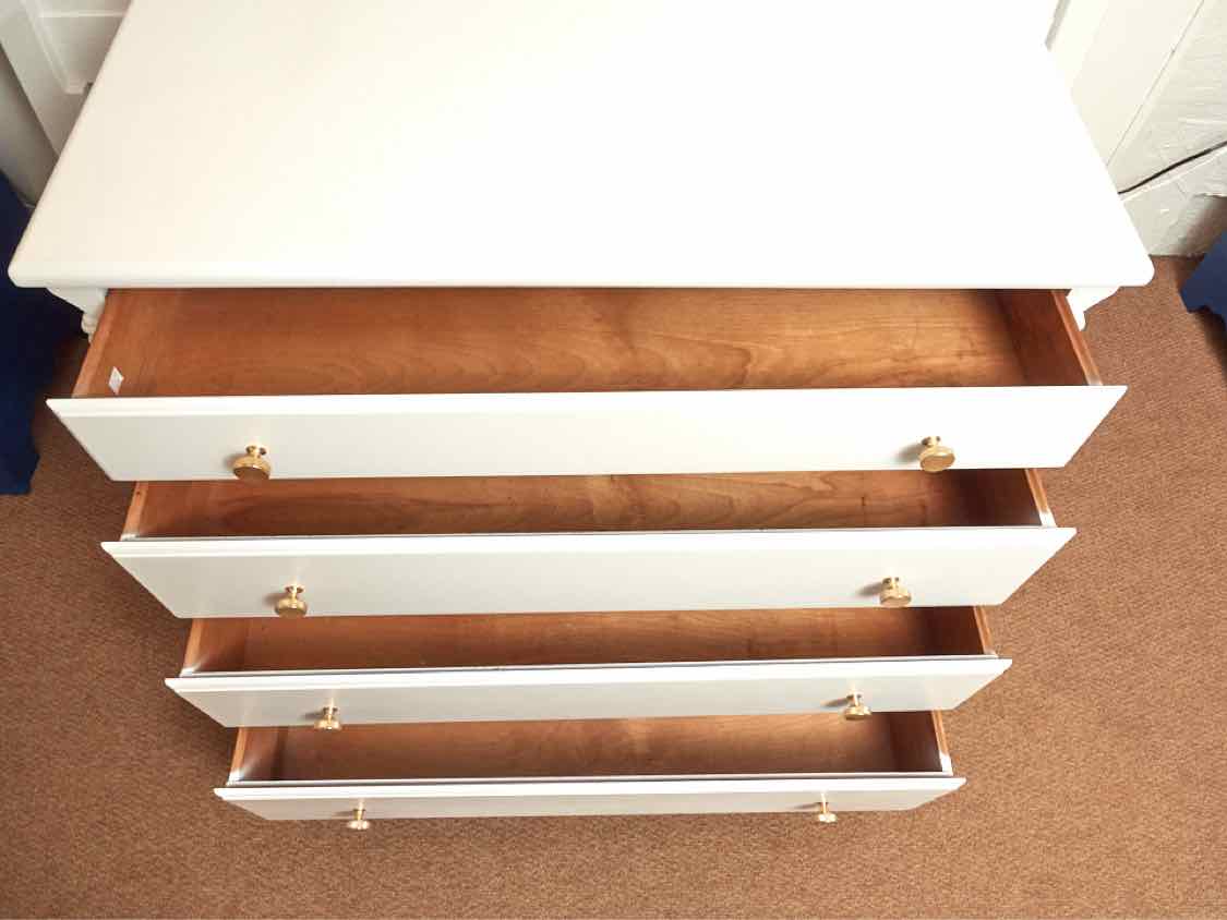Solid Mahogany Dresser with Arctic White Finish & 4 Drawers