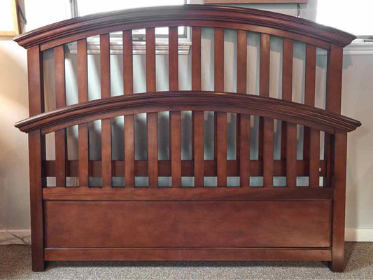 Bernhardt Cherry Arched Slat Queen Bed