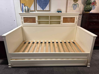 Pottery Barn Teen 'Display-It' Day Bed