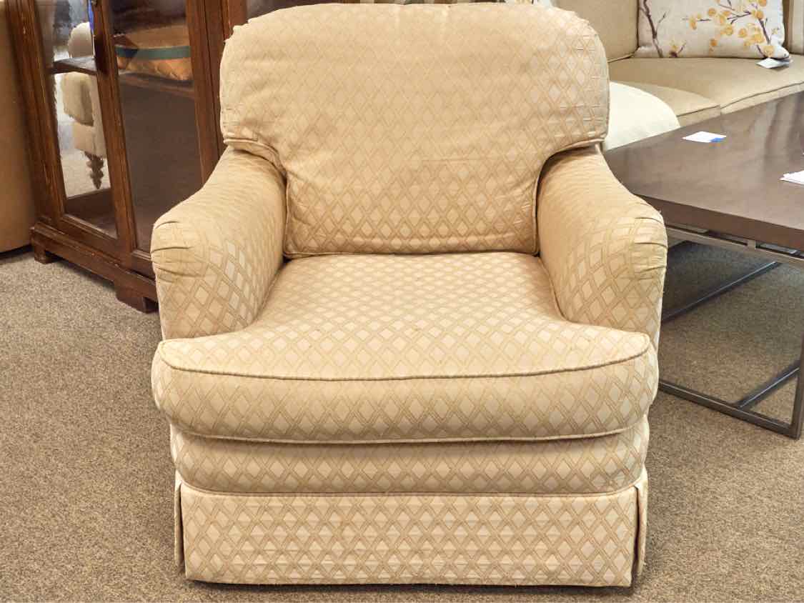 Sherrill Furniture Club Chair in Beige Diamond Upholstery