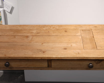 3-Drawer Plank Top Sideboard in Rustic Pine