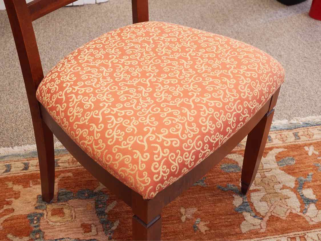 Saloom Cherry Oval  Dining Table with 6 Chairs