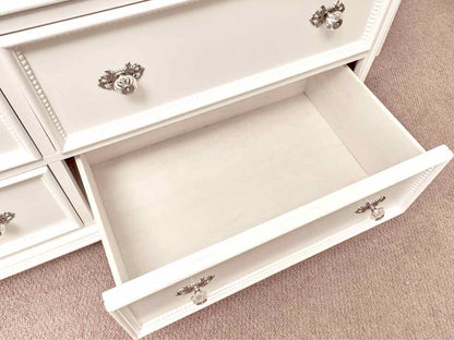 White Finish 6 Drawer Dresser with Beaded Trim Drawers