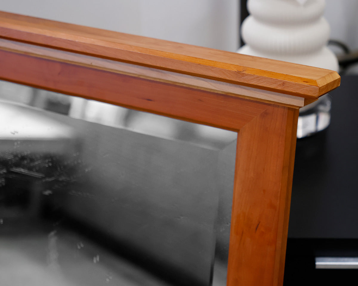 Shaker Dresser w/ Mirror