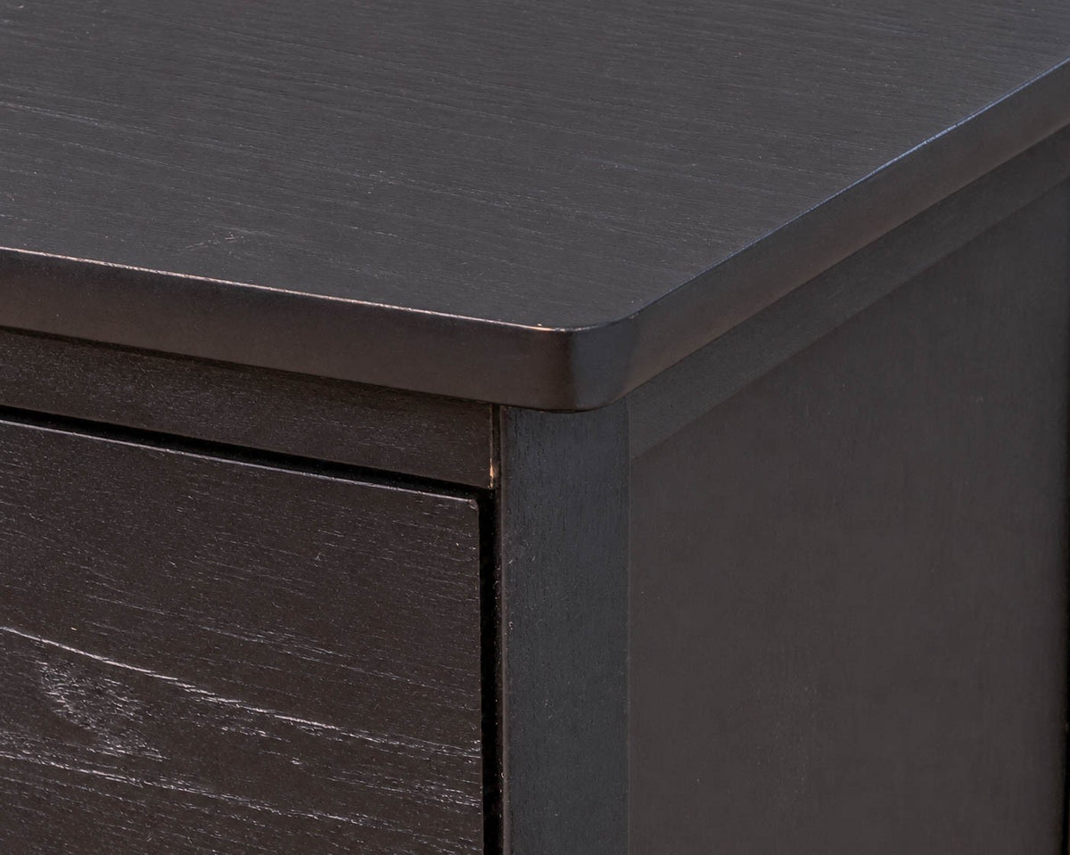 Pottery Barn ' Chloe' 6  Drawer Dresser