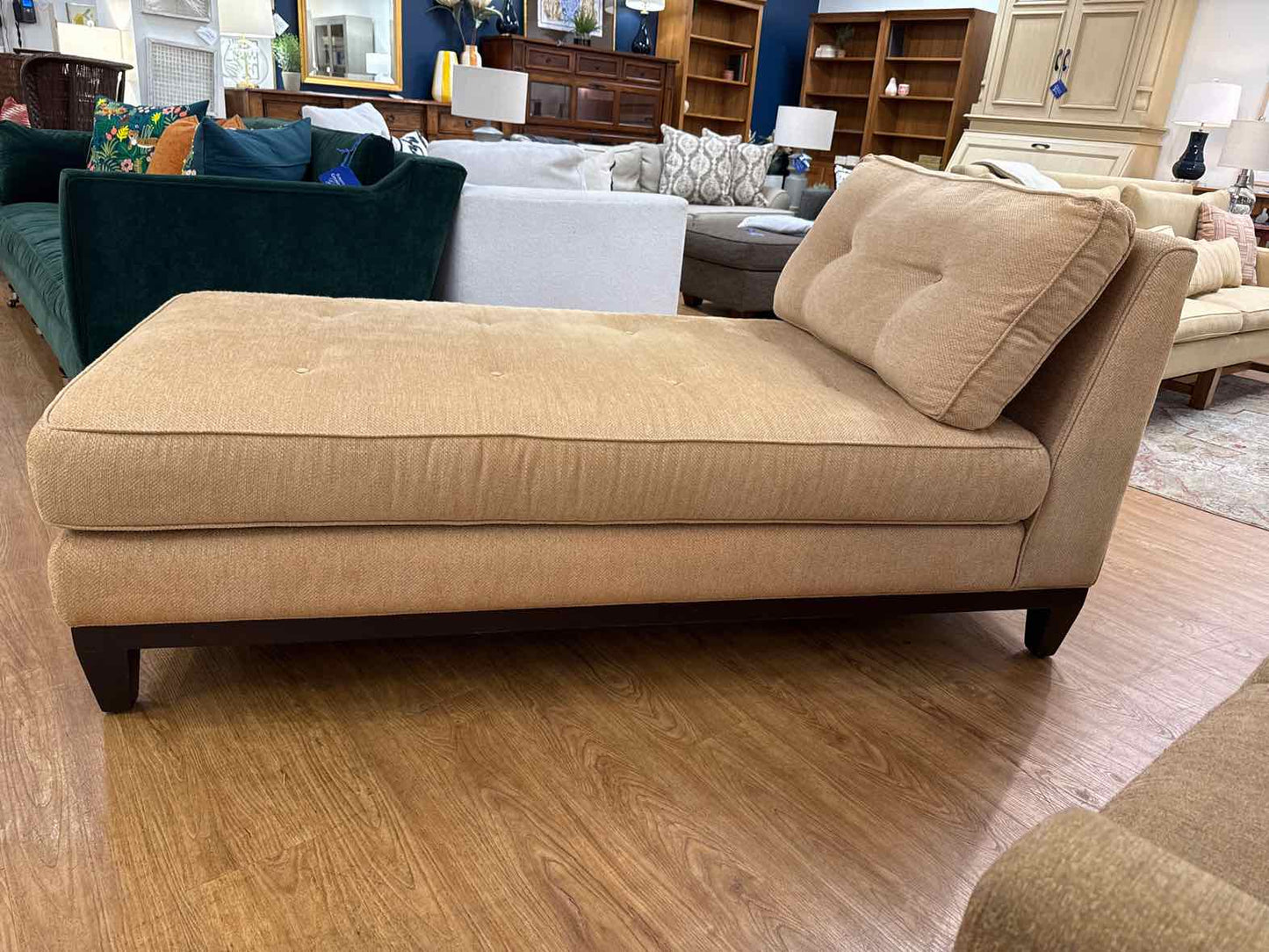 Tufted Chaise Lounge in Gold