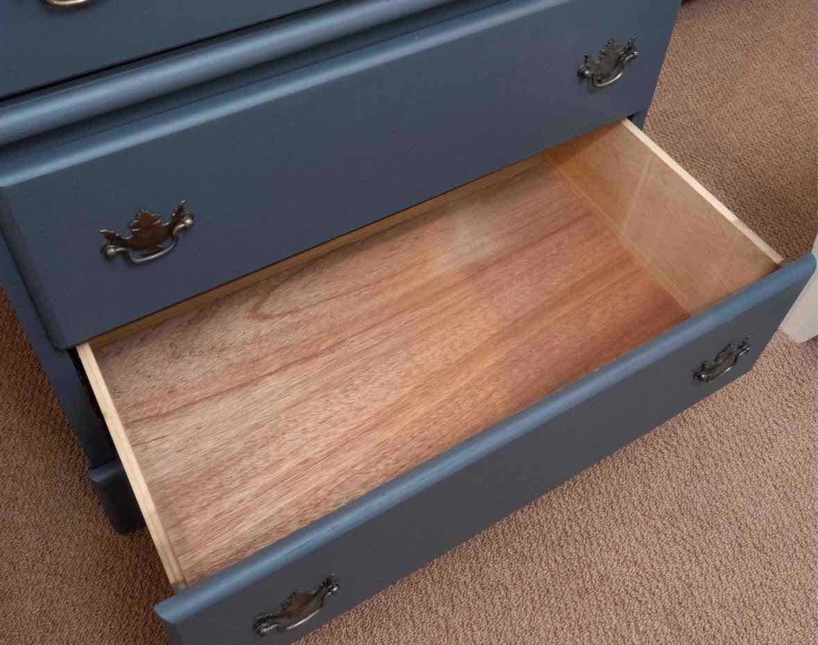 'Blue Sea Tern' Custom Finish 5 Drawer Chest