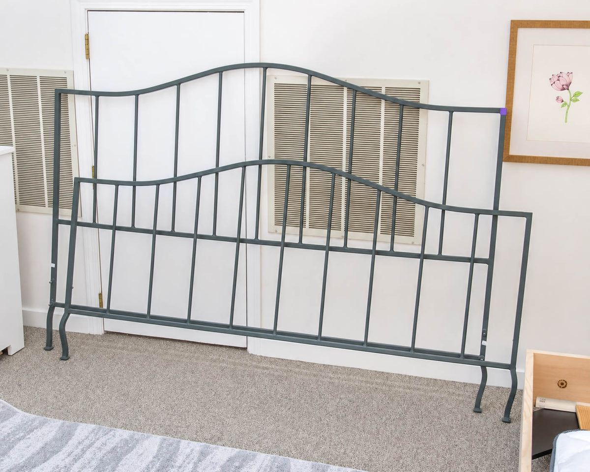 Verde King Metal Bed