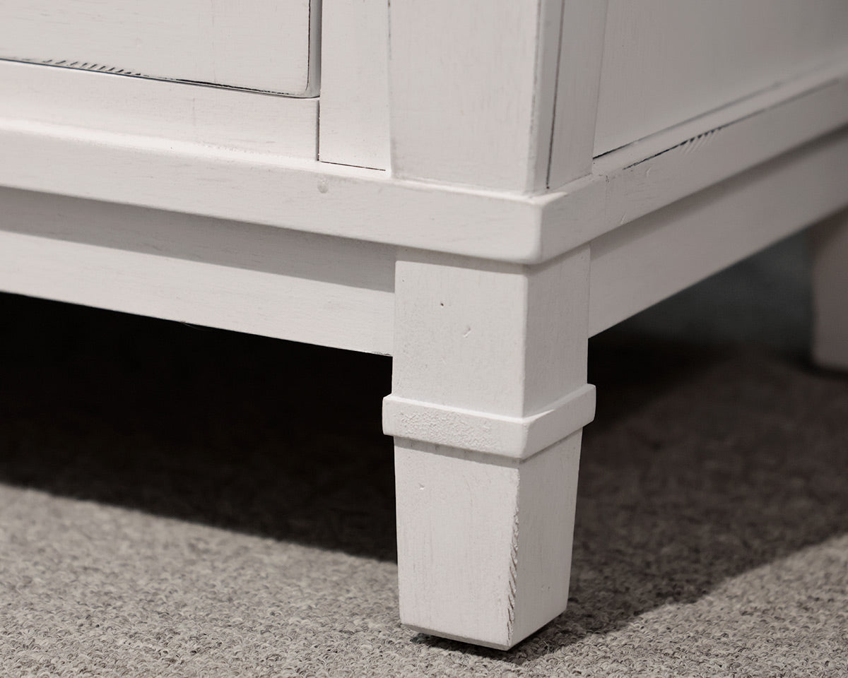 Pair of Folio 21 "Stoney Creek" Nightstands