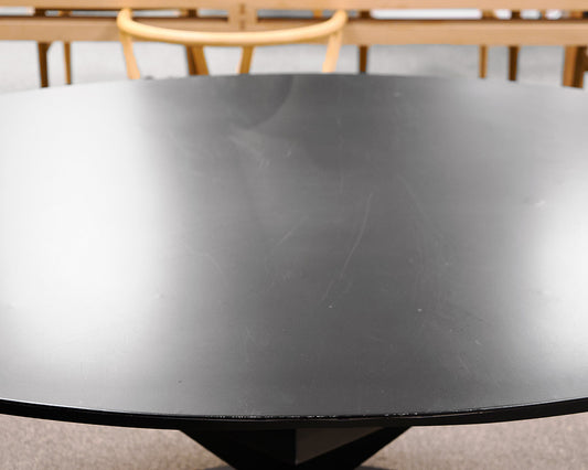 Meadow Blu Noir Katana Oval Dining Table