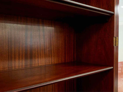 Drexel Mahogany China Cabinet W/ Glass Doors