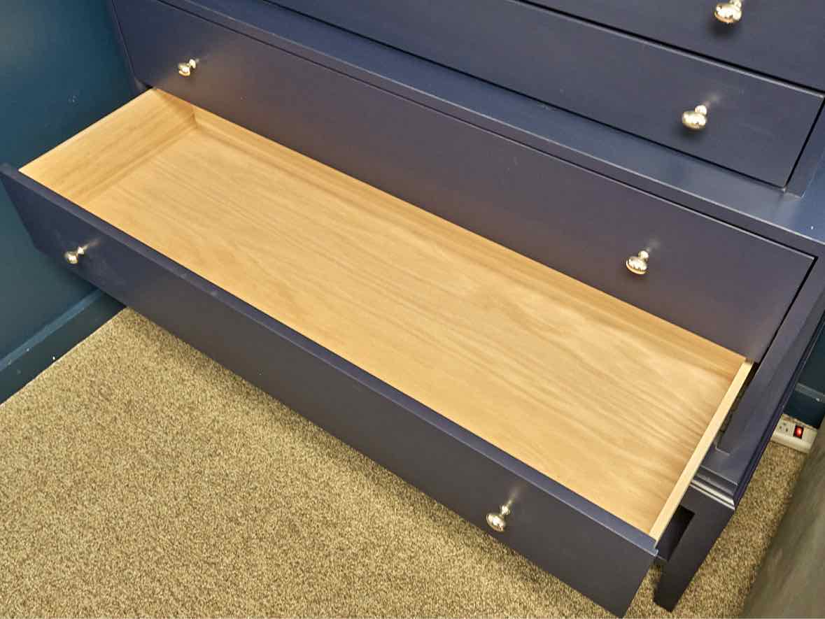 Gat Creek  Maple "Talmadge"  5 Drawer Chest in Classic Salior Finish