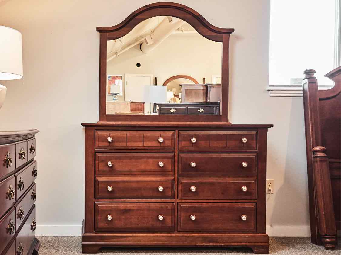 6 Drawer Dresser in Rich Cherry Finish w/ Matching Dresser Mirror