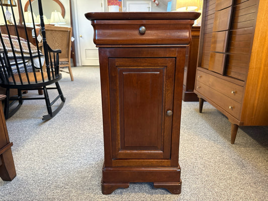Grange Louis Phillippe Single Drawer Nightstand in Cherry with Cabinet