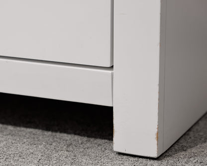 7-Drawer White Contemporary Dresser