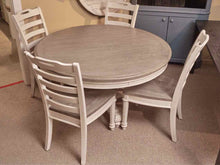 Round  Driftwood Top Finish Cream Finish Table &  4 Chair Set