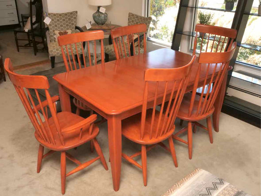 Thomasville  Maple Dining Table & 2 Arm & 4 Side Chair Set