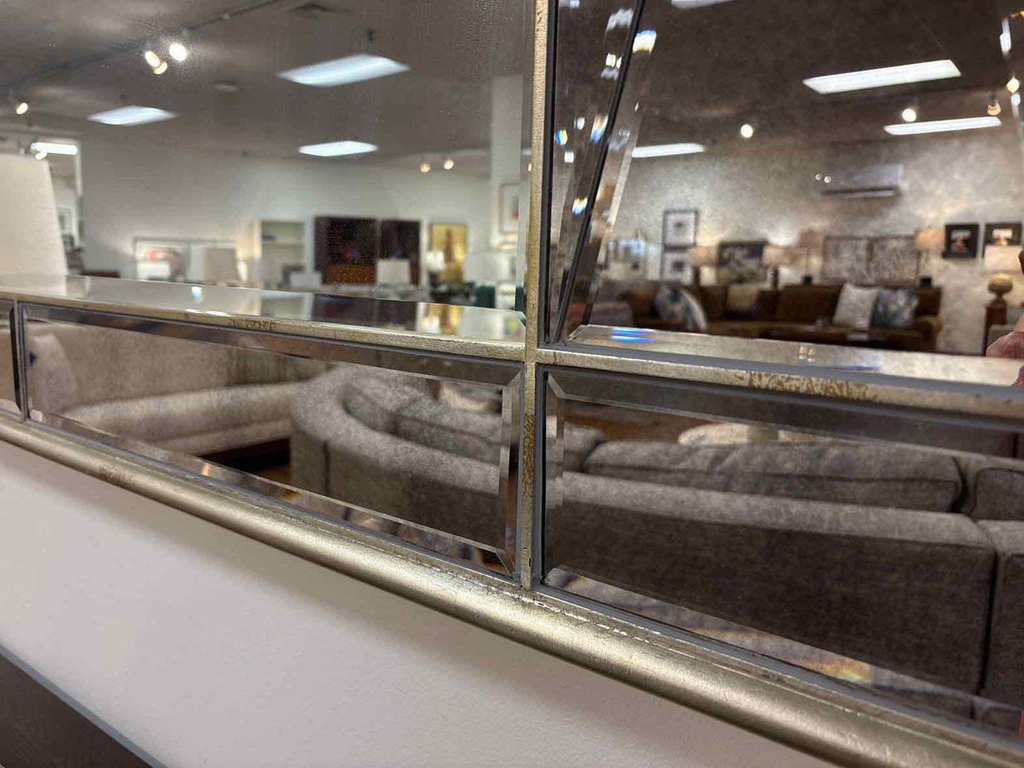 Zhong Shun Wood Art Co. Mirror