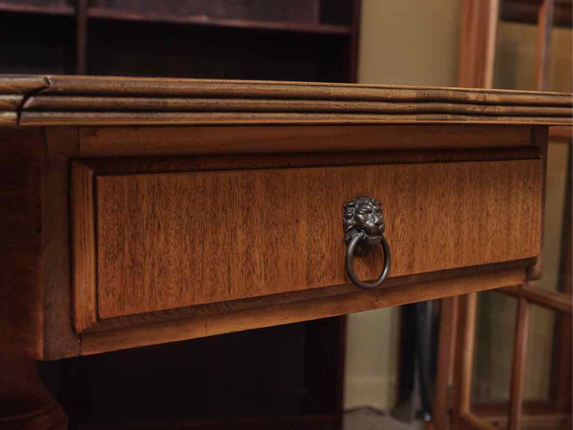 Mahogany Zebra Stripe Dropleaf Pedestal  Dining Table