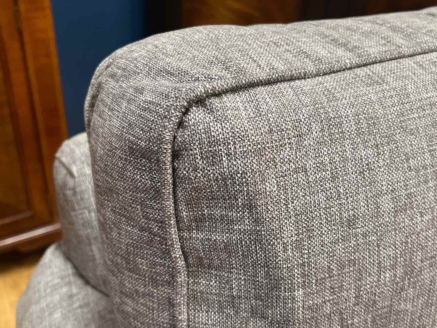 Flexsteel Curved Grey Sectional