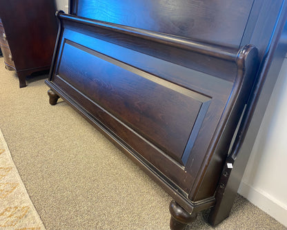 Queen Espresso Finish Sleigh  Bed