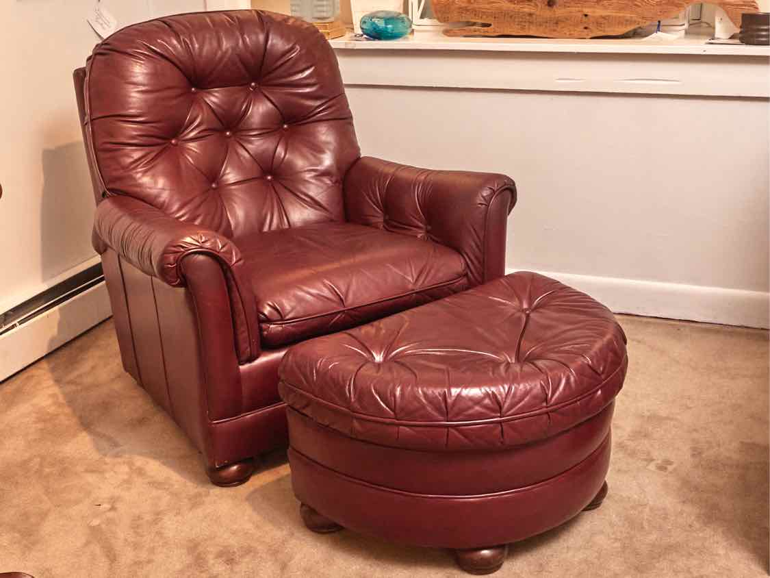Bradington Young Reclining Back 'Burgundy Wine' Tufted Leather  Chair & Ottoman