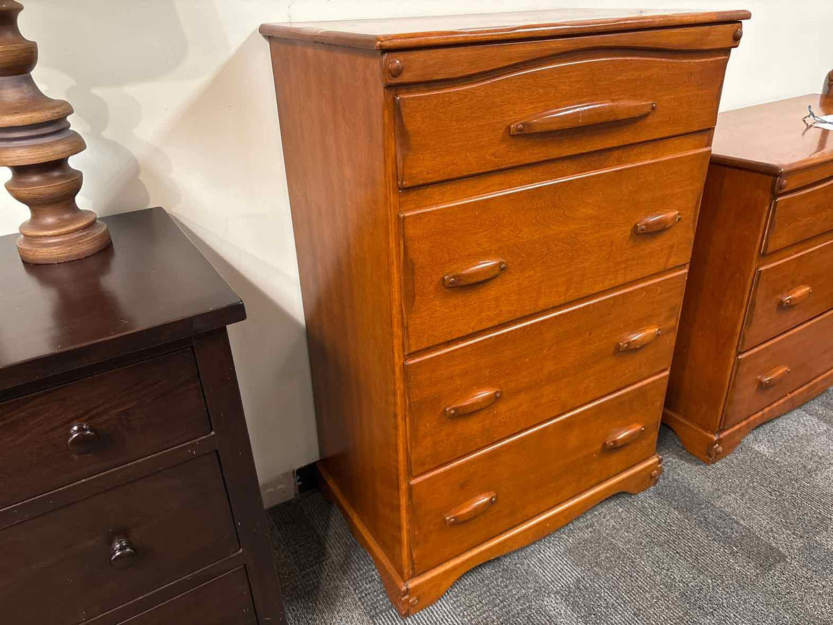 French & Heald Rock Maple 4-Drawer Chest