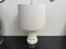 White Porcelain Gourd Table Lamp