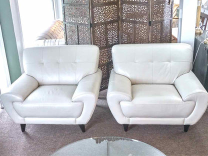 Pair of Rooms To Go 'Cindy Crawford' Ivory Leather Chairs
